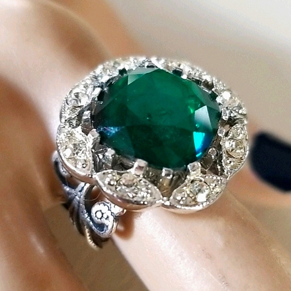 Hand Cradted Repurposed Vintage Rhinestone Adjustable Silver Tone Band Ring - Picture 6 of 16